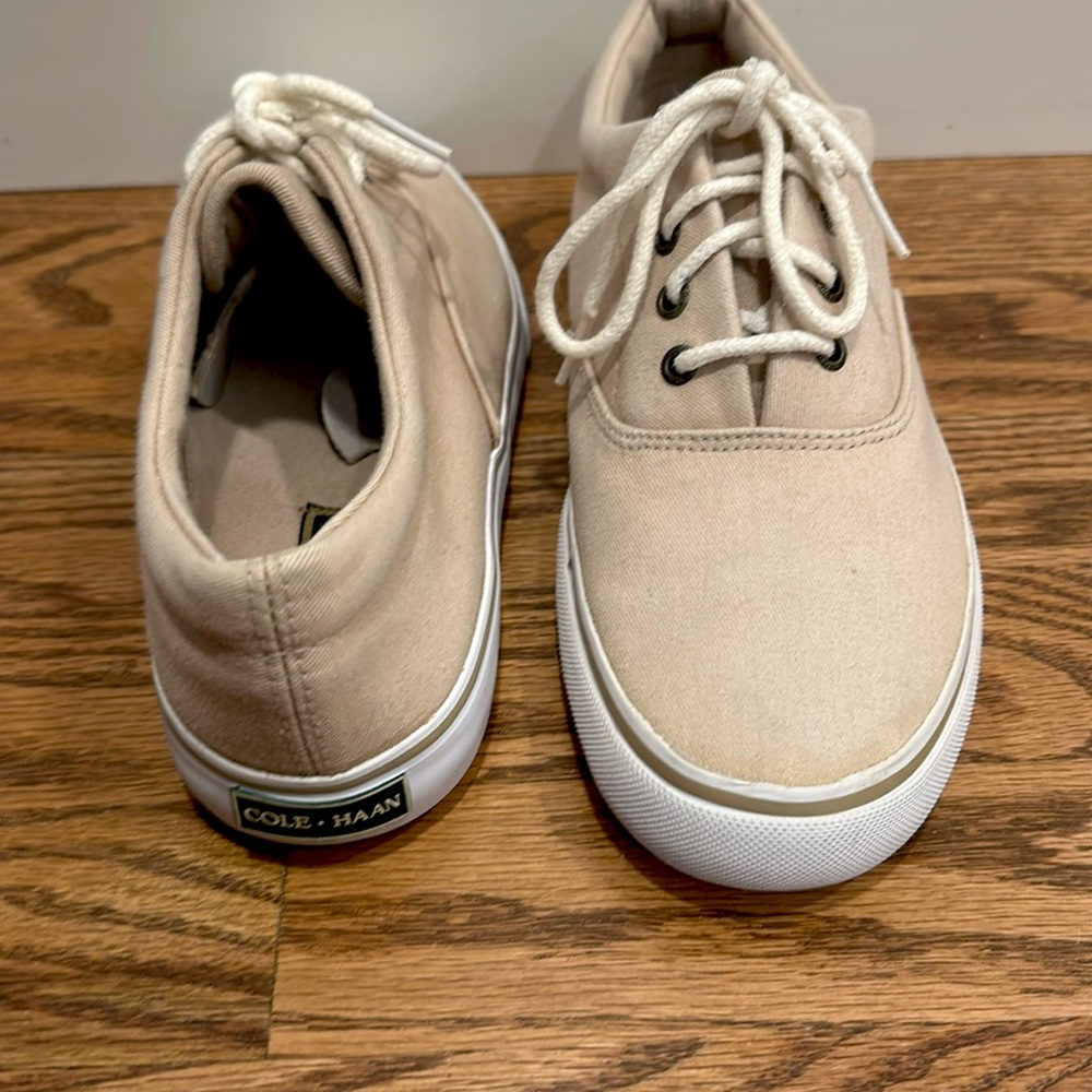Cole Haan Tan Canvas Sneaker Size 8.5